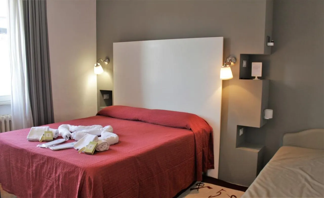פירנצולה Hotel Piccola Firenze איטליה